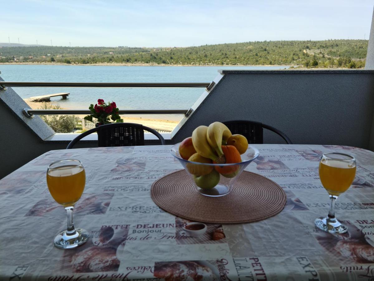 Apartmani Rudi Anic Экстерьер фото